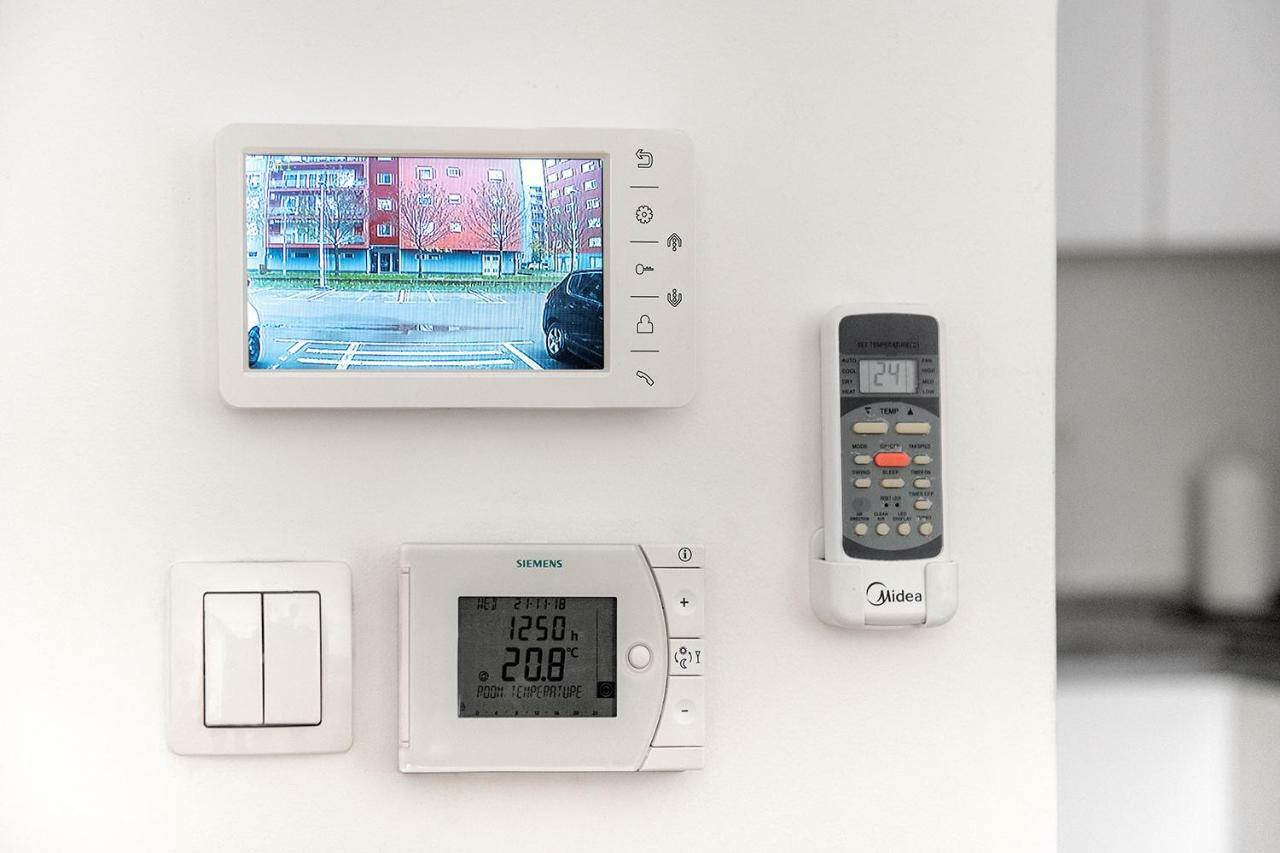 Flexible Selfcheckins 7 - Zagreb - Garage - Electric Vehicle Ccharger - Loggia - New - Luxury - Apartments Repinc 7 Exterior foto